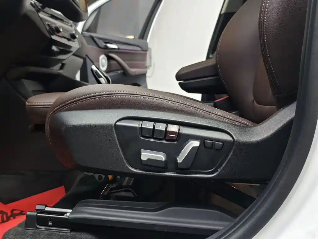 BMW X1 2022 — фото 18