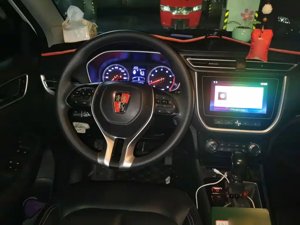 Roewe RX3 — миниатюра 3
