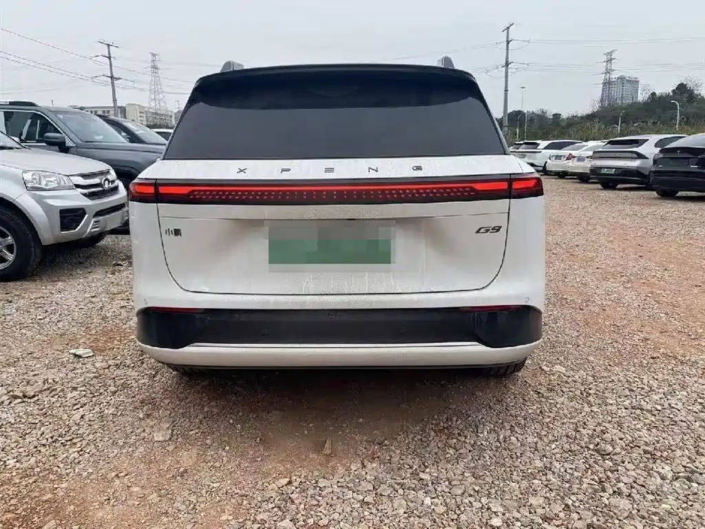 XIAOPENG G9
