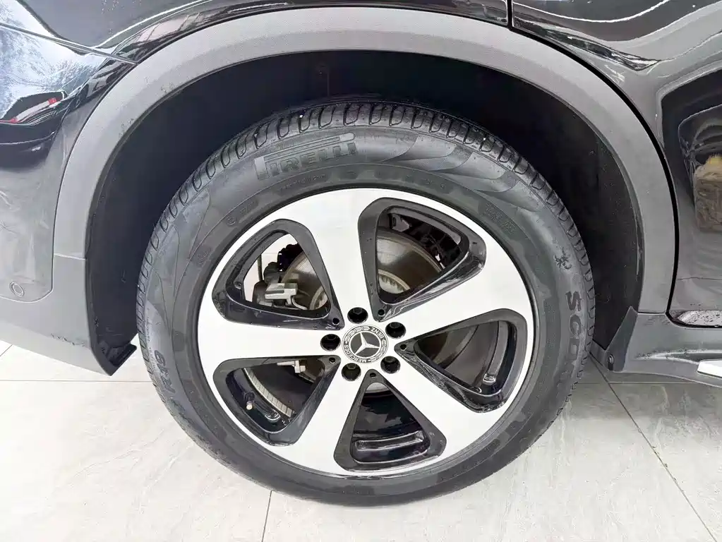 Mercedes-Benz GLC — миниатюра 24