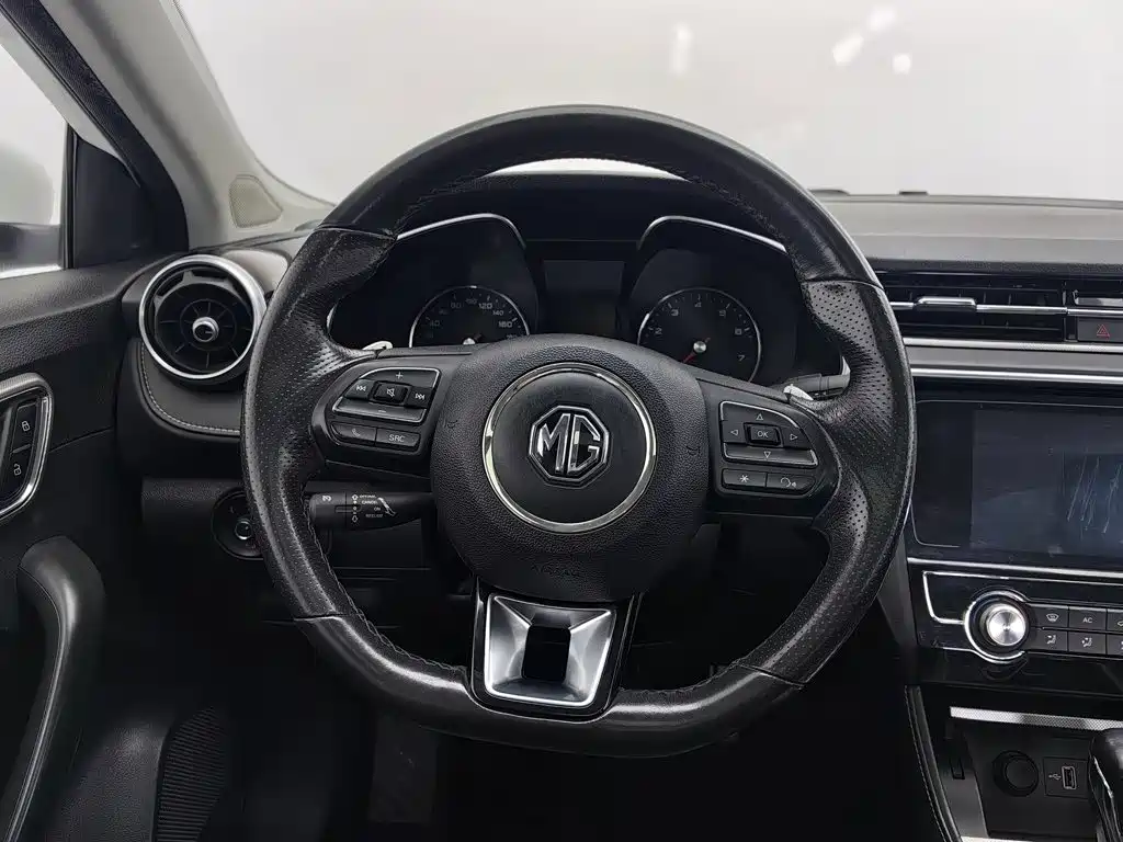 MG MG6 — миниатюра 11