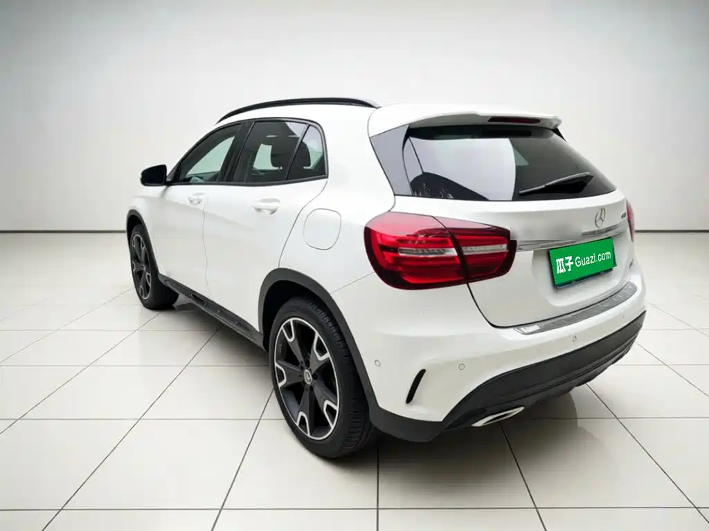 Mercedes-Benz GLA — миниатюра 4