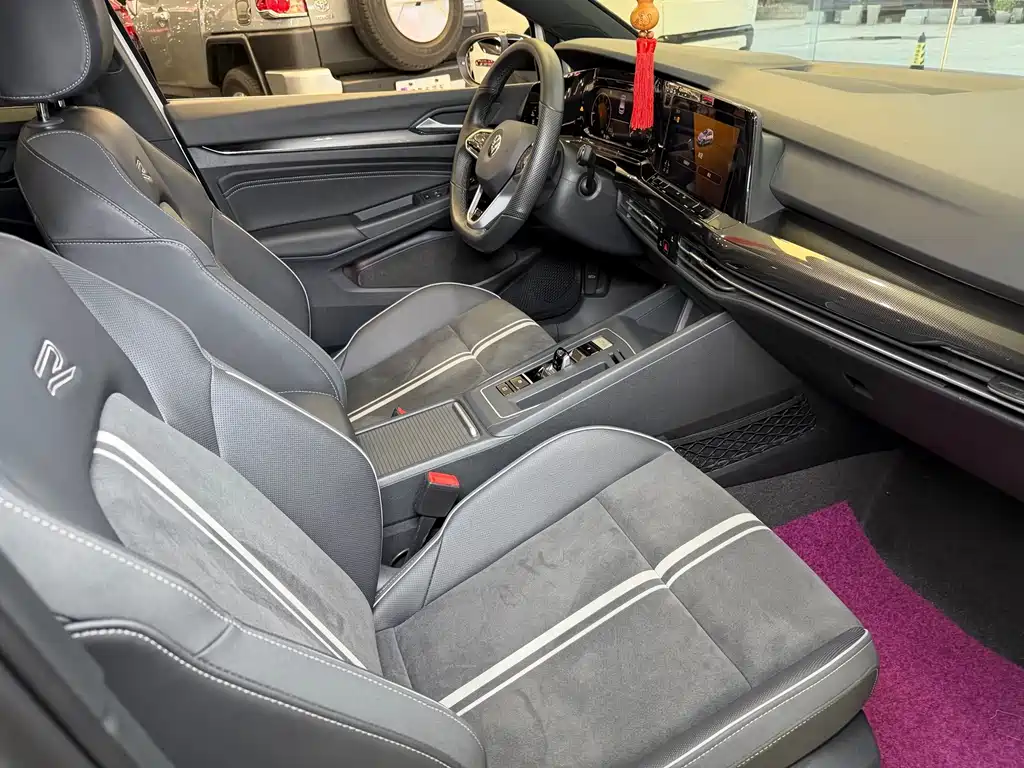 Volkswagen Golf — миниатюра 12