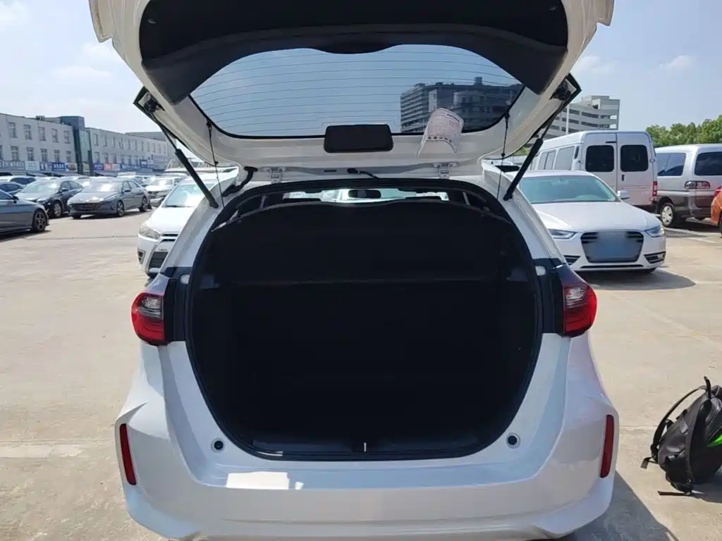 Honda Fit — миниатюра 19