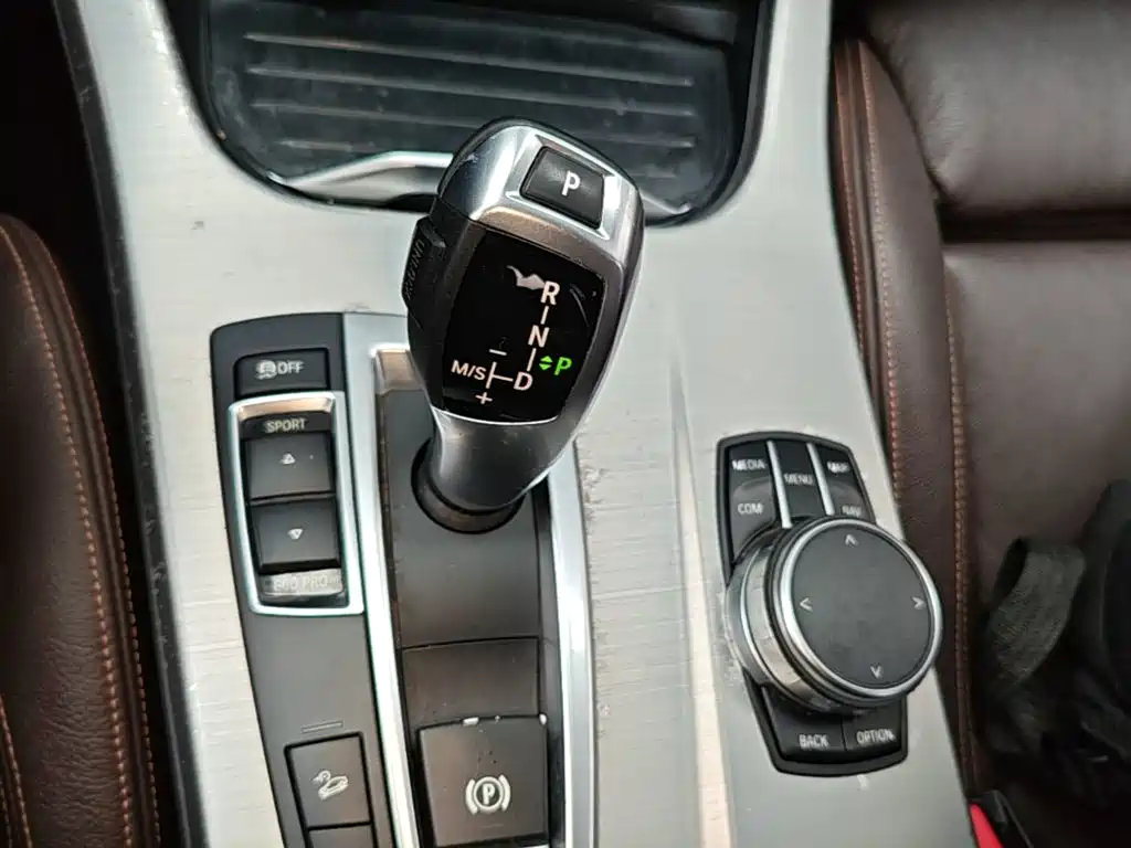 BMW X4 — миниатюра 10