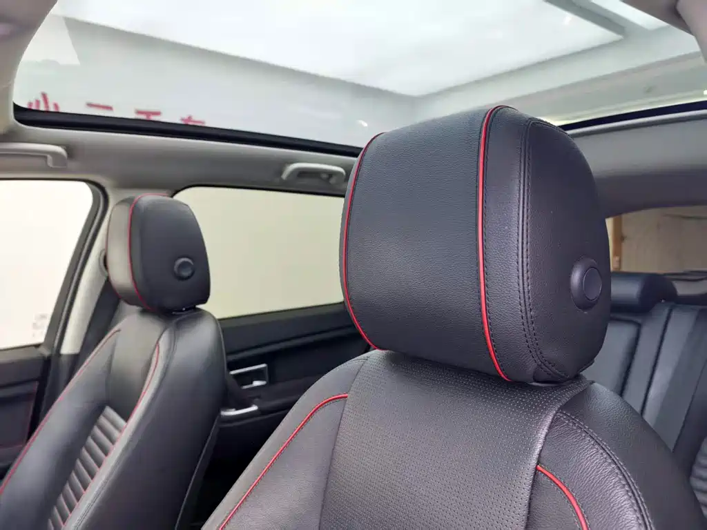 Land Rover Discovery Sport — миниатюра 7