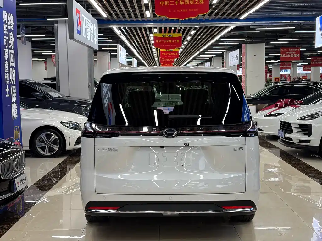 GAC Motor Trumpchi E8 PHEV — миниатюра 17
