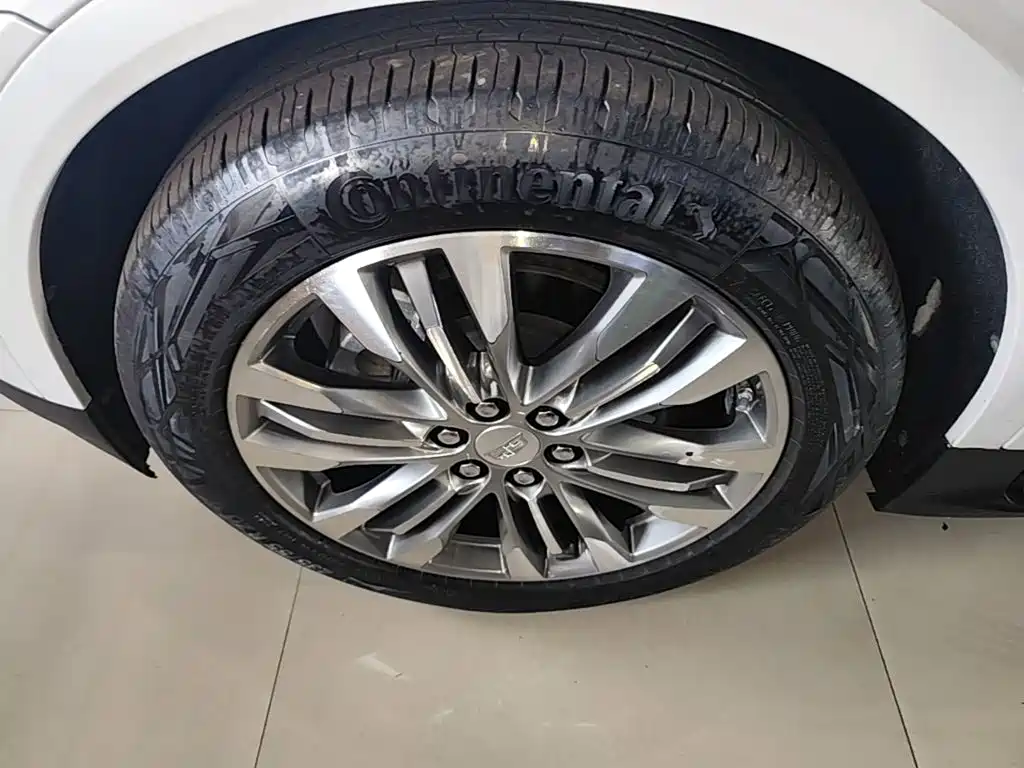 Cadillac XT5 — миниатюра 23