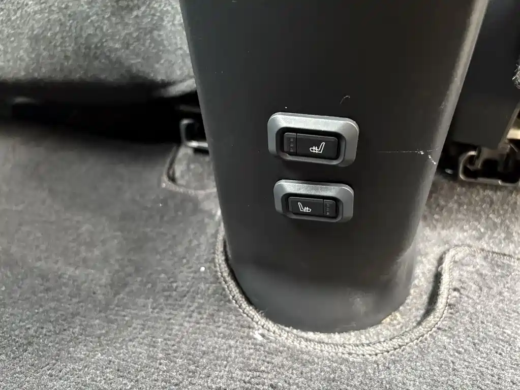 TOYOTA YARIS L ZHIXUAN