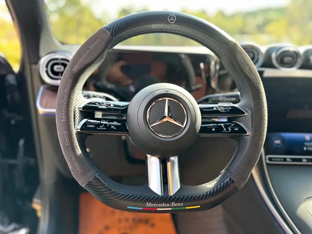 Mercedes-Benz GLC — миниатюра 14