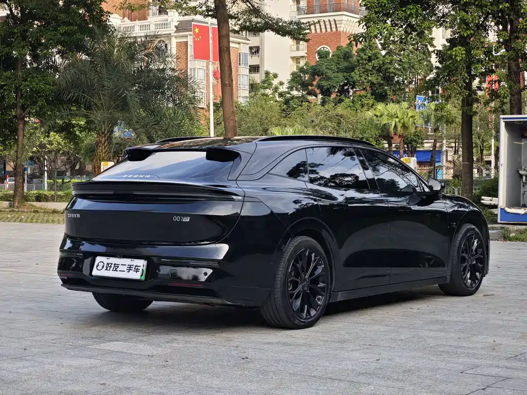 Zeekr 007GT — миниатюра 5