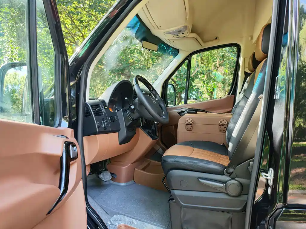 Mercedes-Benz Sprinter — миниатюра 4