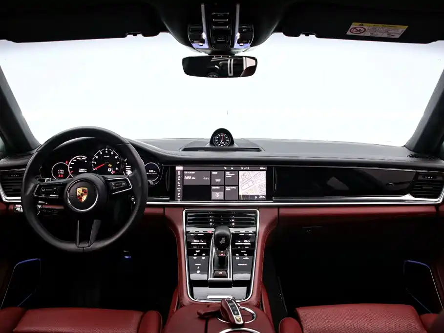 Porsche Panamera — миниатюра 5