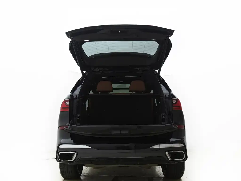 BMW X7 — миниатюра 13