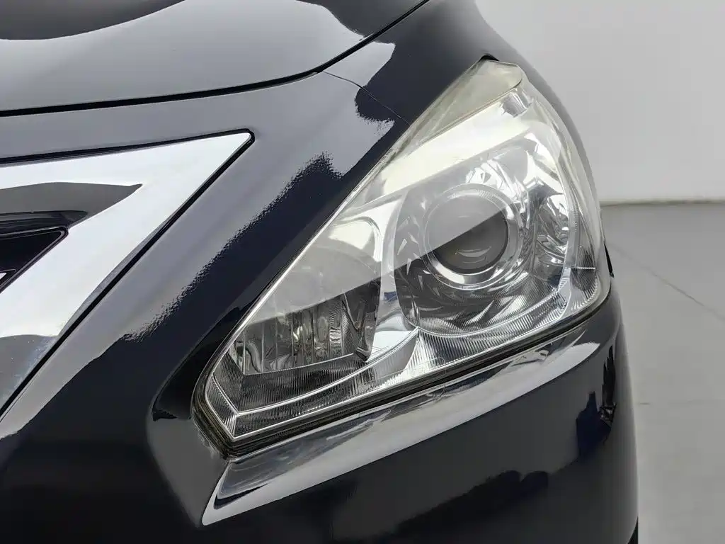 Nissan Teana — миниатюра 7