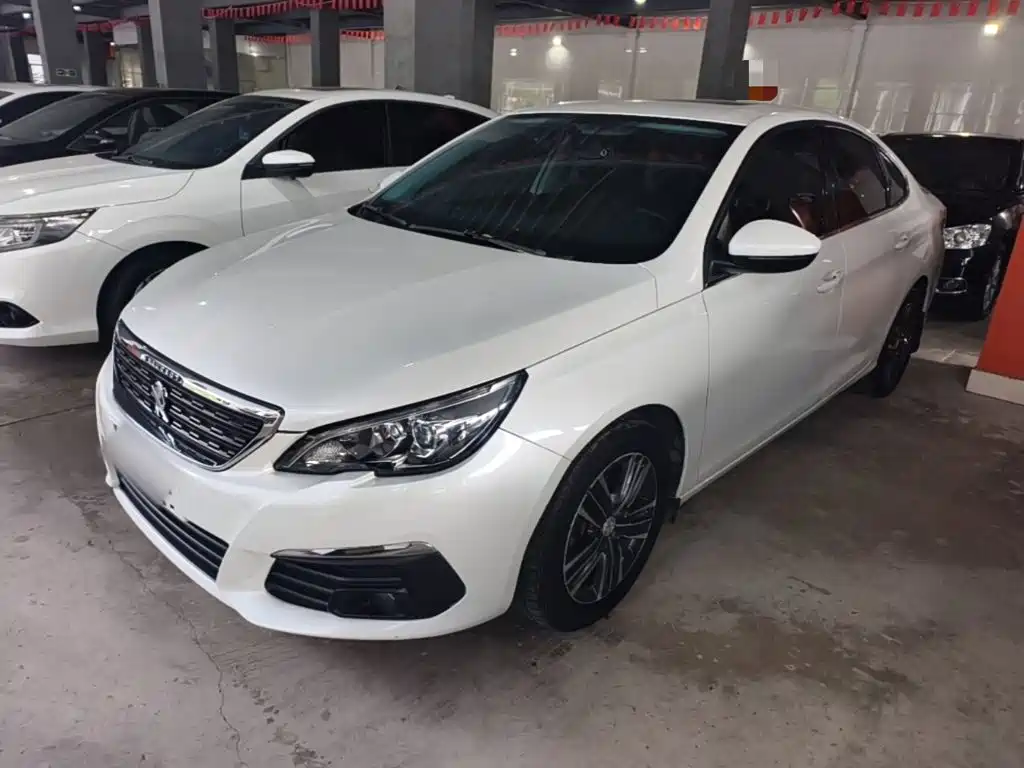 Peugeot 308 — миниатюра 2