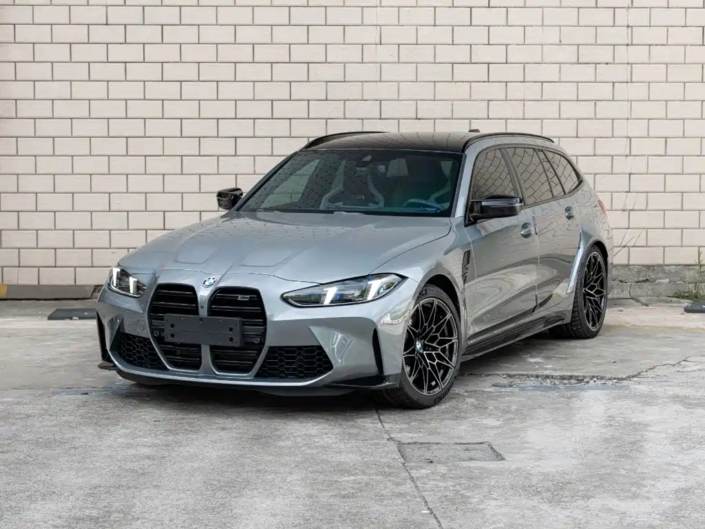 宝马M3 2026款 M3旅行版 M xDrive 雷霆版 2026