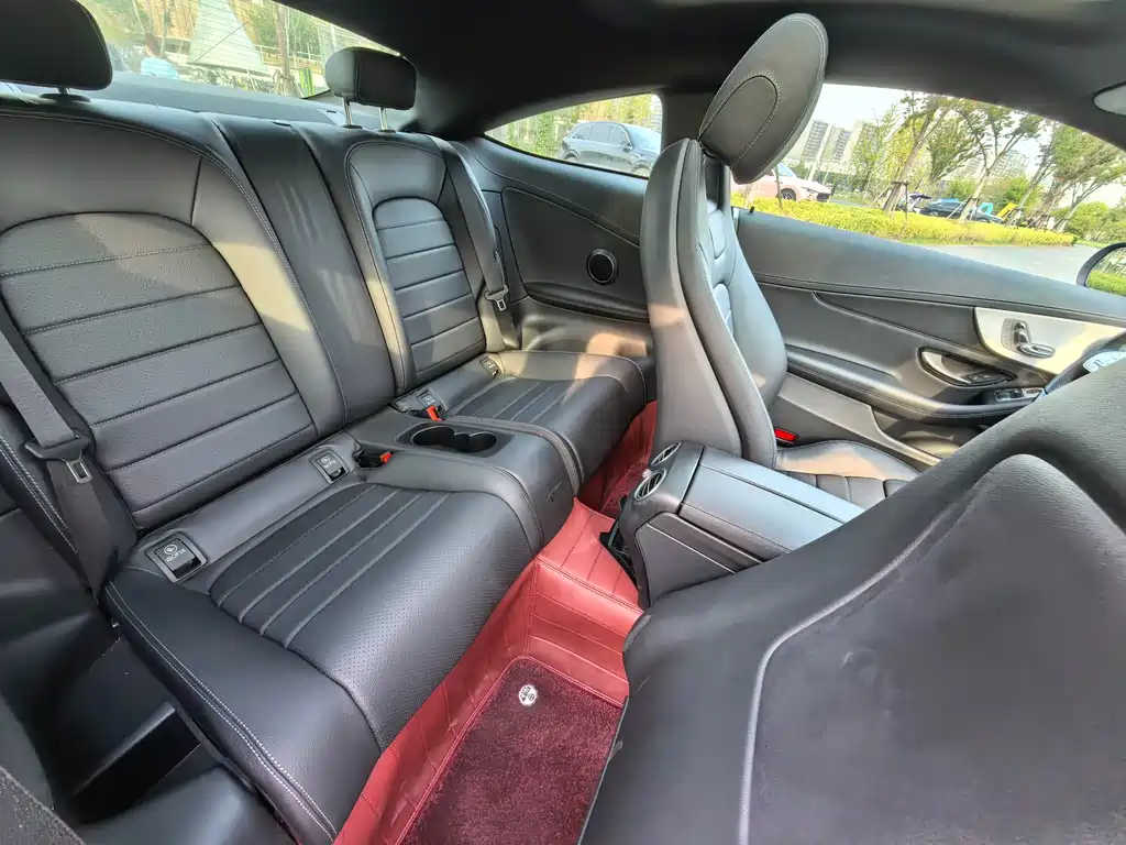 MERCEDES-BENZ C CLASS