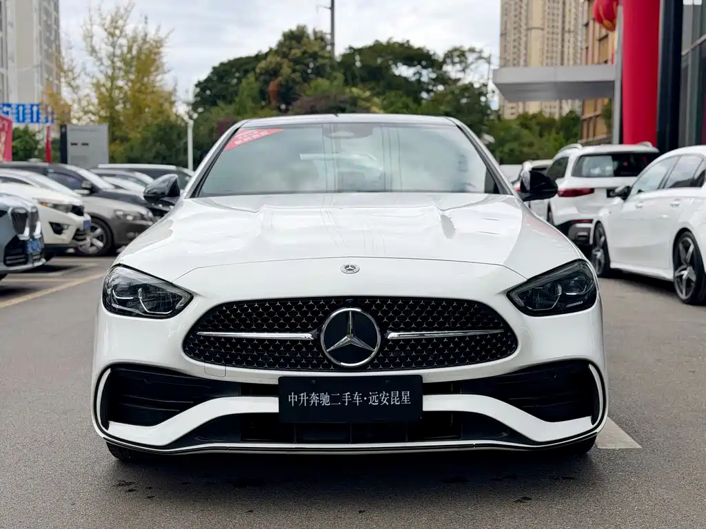 Mercedes-Benz C-Class — миниатюра 2