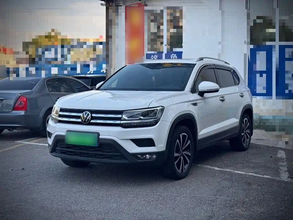Volkswagen Tharu — миниатюра 2
