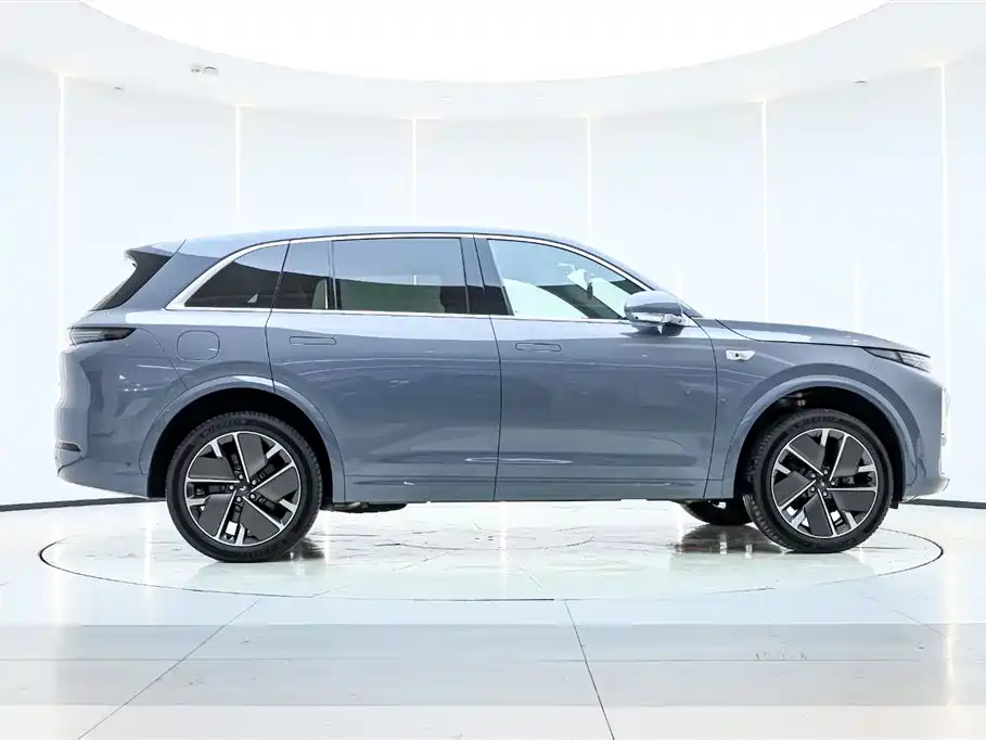 Li Auto IDEAL L7