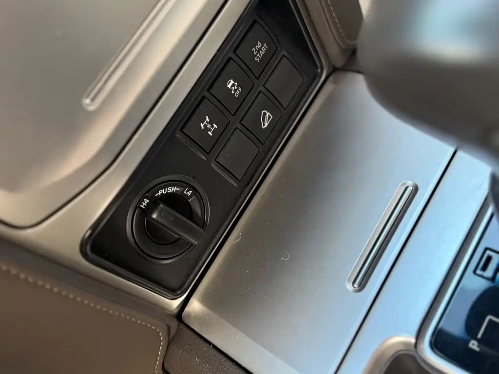 Toyota Land Cruiser — миниатюра 25