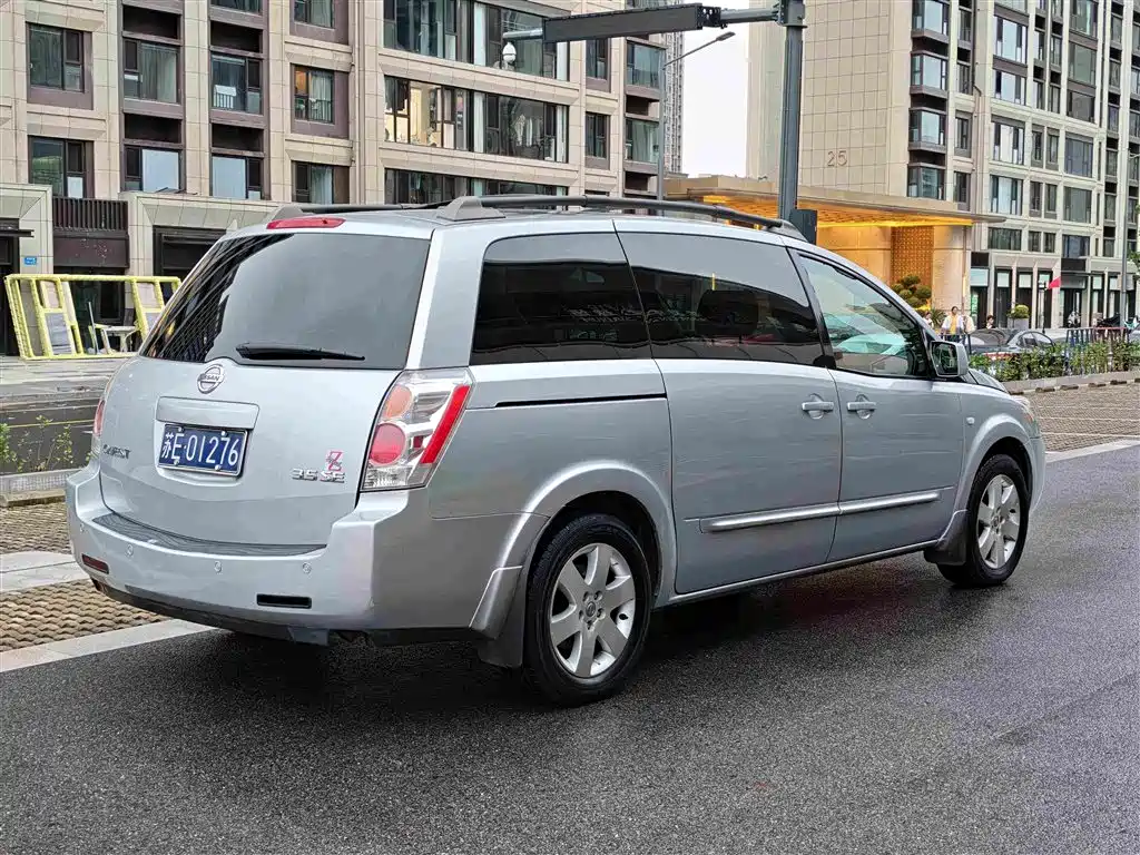 Nissan Quest — миниатюра 4
