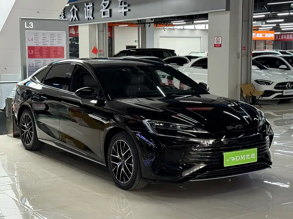 BYD Seal 07 DM-i