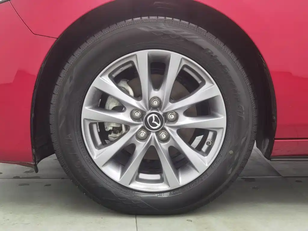 Mazda 3 Axela — миниатюра 17