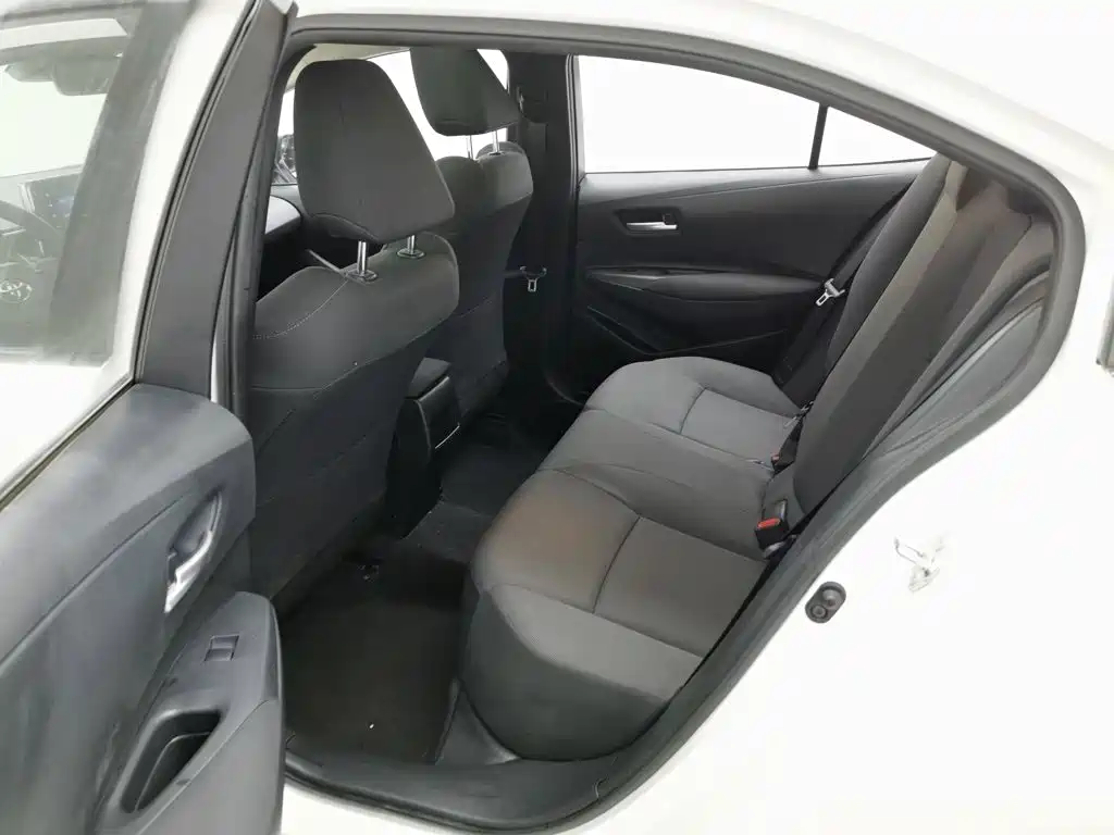 Toyota Corolla — миниатюра 15