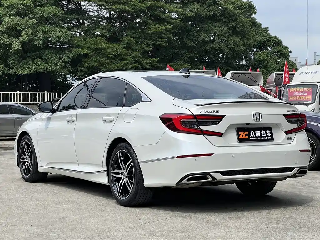 Honda Accord — миниатюра 3