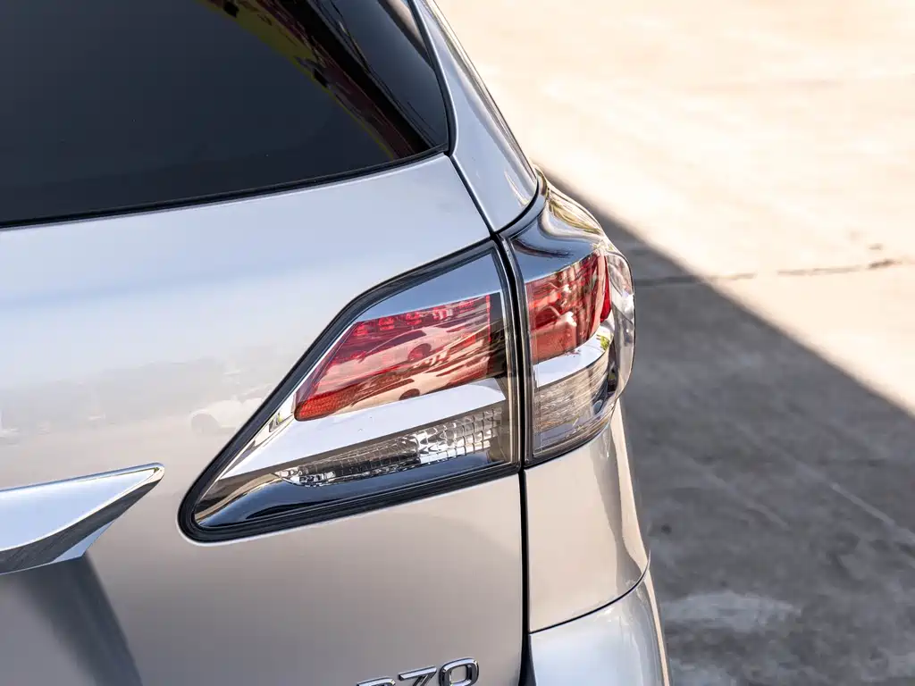Lexus RX Classic — миниатюра 7