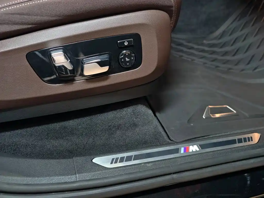 BMW X5 2025 — фото 34