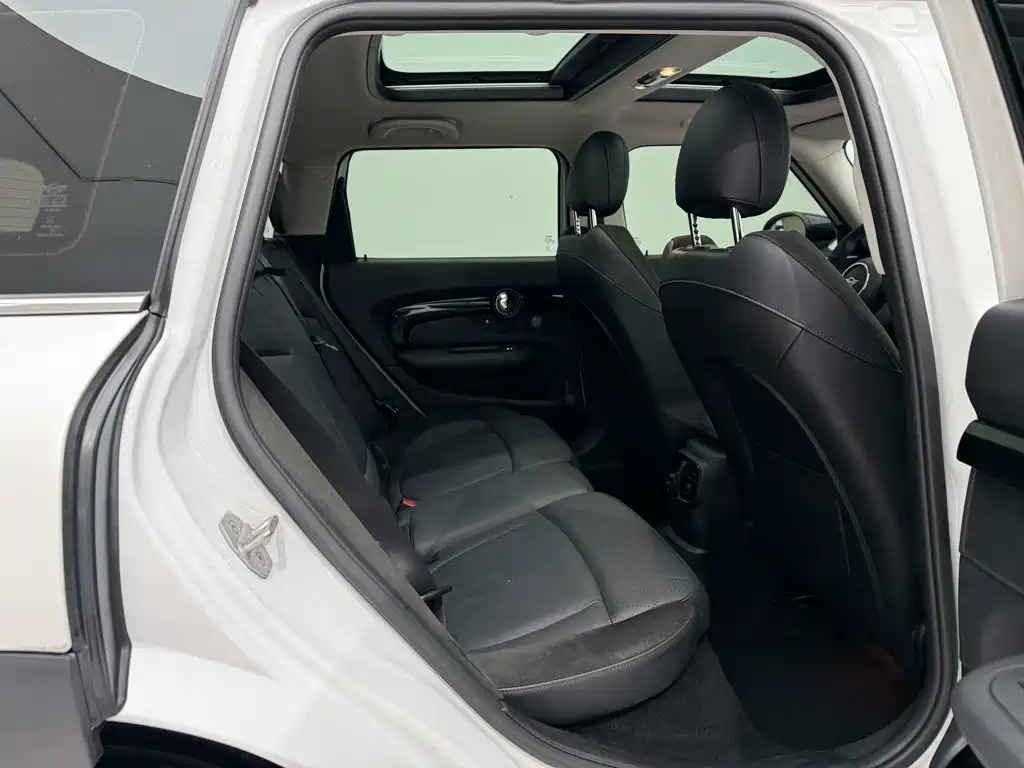 MINI Mini Clubman — миниатюра 26