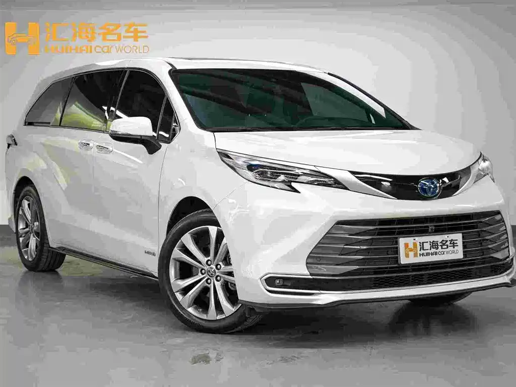 Toyota Sienna — миниатюра 3