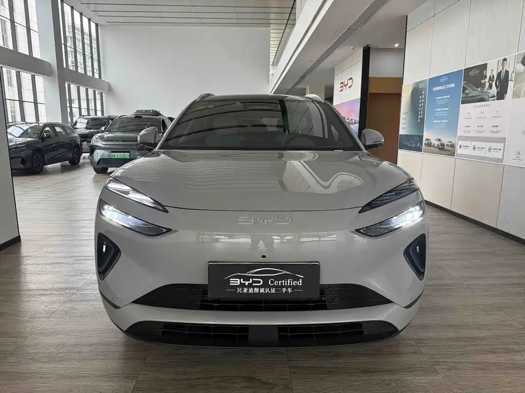 BYD Sealion 06 — миниатюра 2