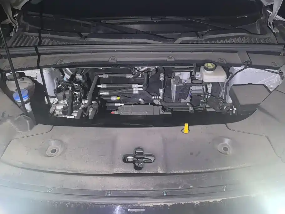 BYD Yuan UP — миниатюра 10