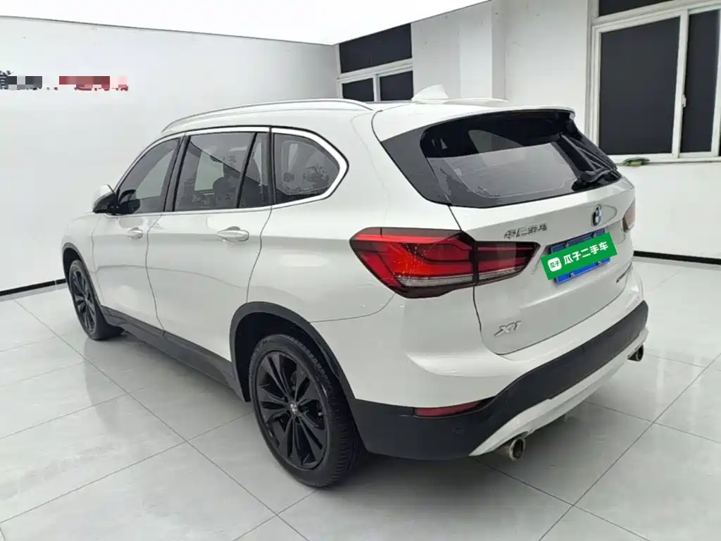 BMW X1 — миниатюра 5