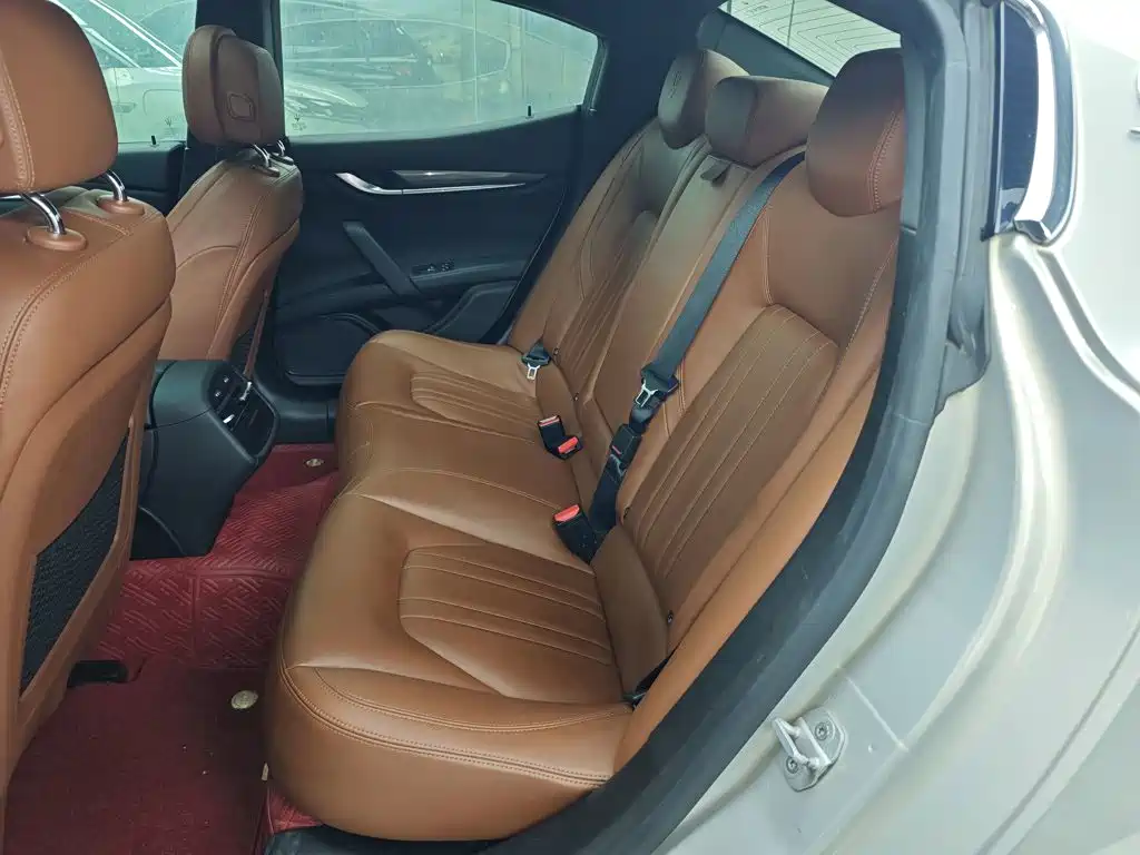 Maserati Ghibli — миниатюра 17