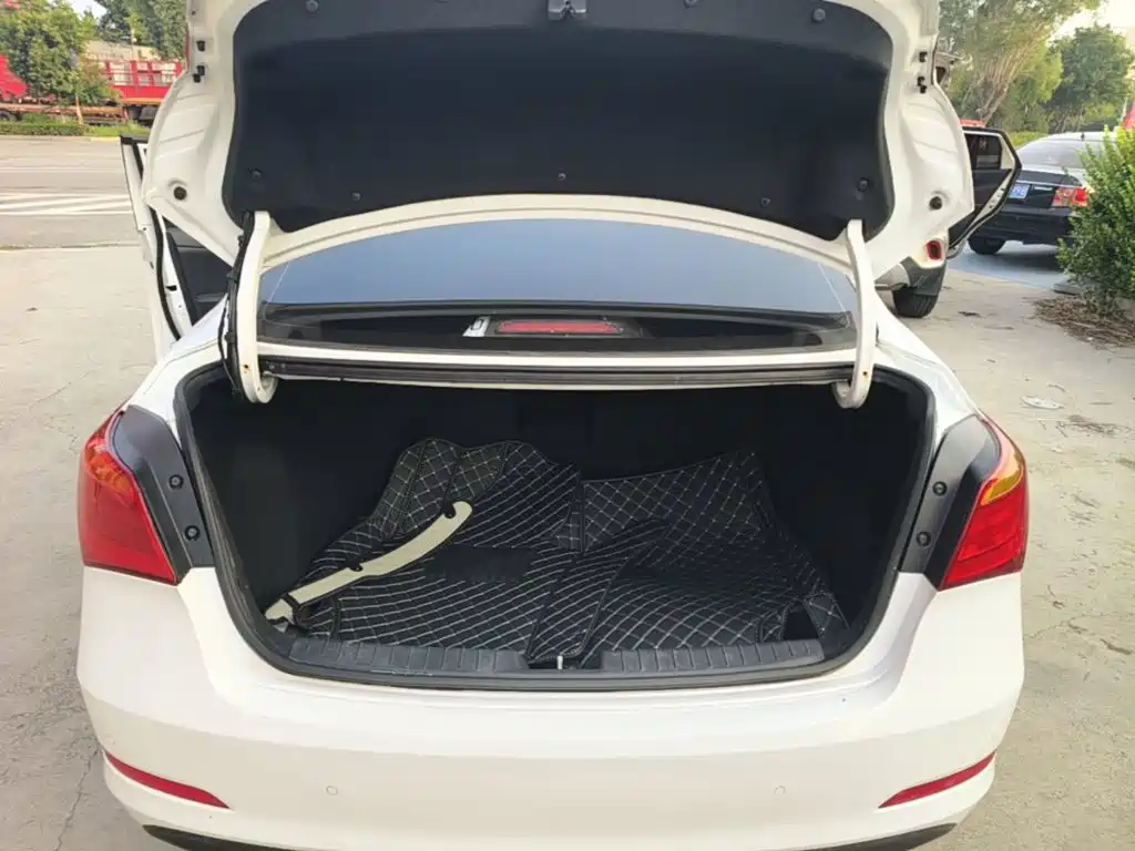 Hyundai Mistra — миниатюра 19