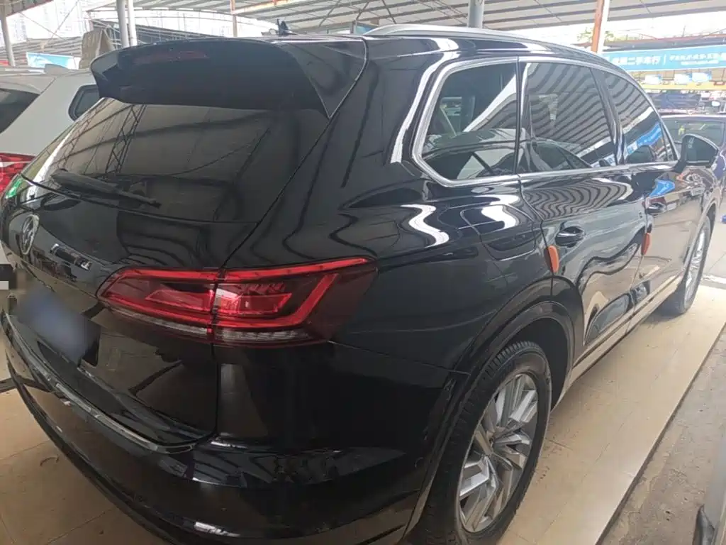 Volkswagen Touareg — миниатюра 7