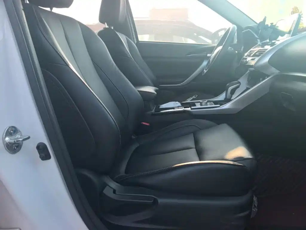 Mitsubishi Eclipse Cross — миниатюра 25