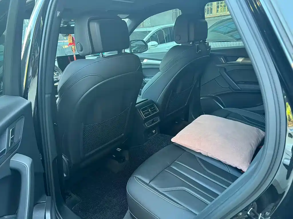 Audi Q5L — миниатюра 6