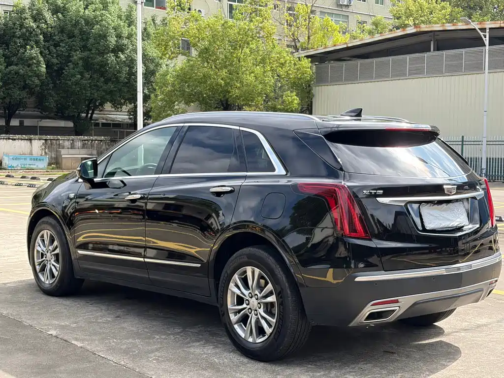 Cadillac XT5 — миниатюра 6