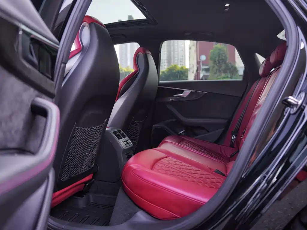 Audi S4 — миниатюра 13