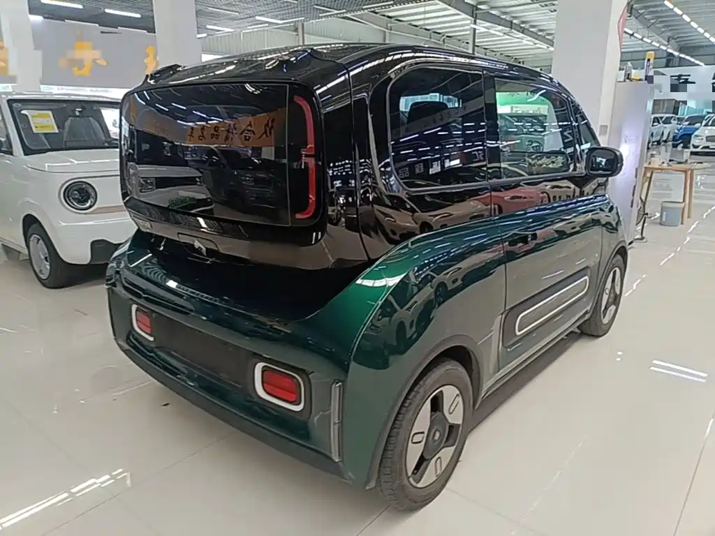 Baojun KiWi EV — миниатюра 7