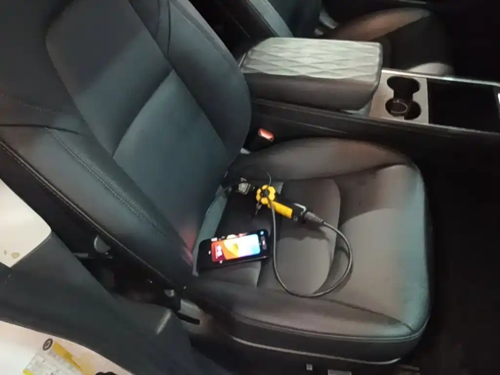 Tesla Model 3 — миниатюра 25