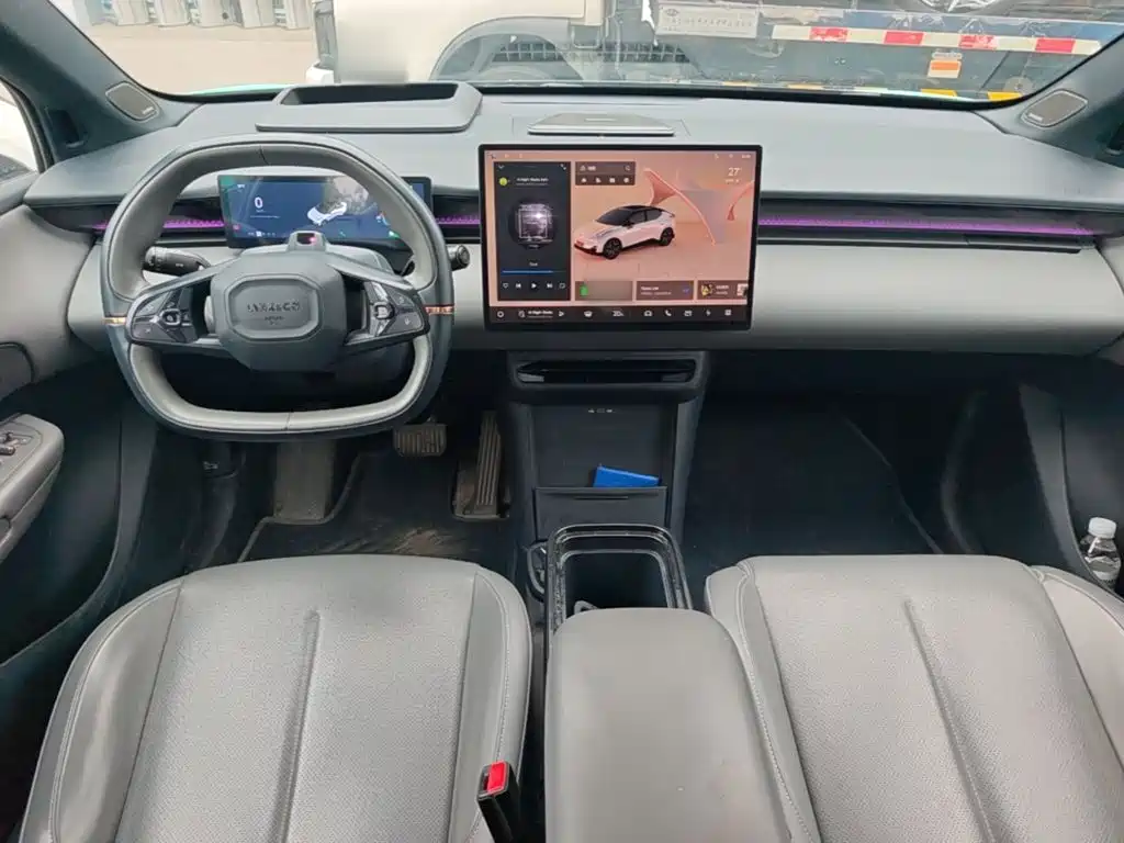 Lynk & Co Z20 — миниатюра 10