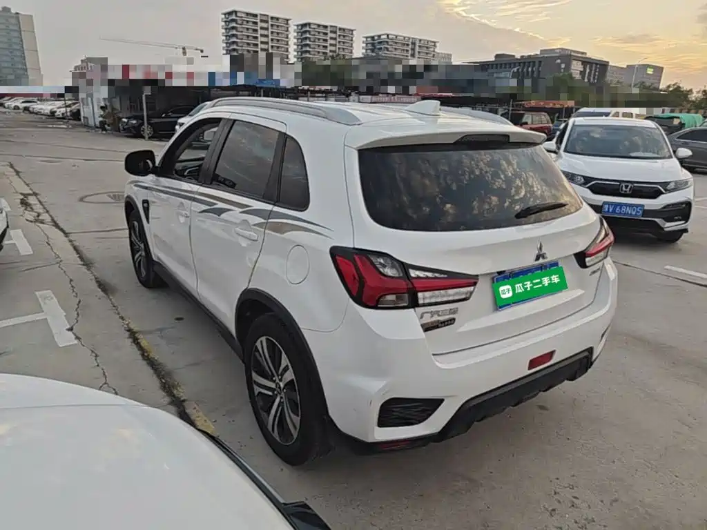 Mitsubishi ASX — миниатюра 5