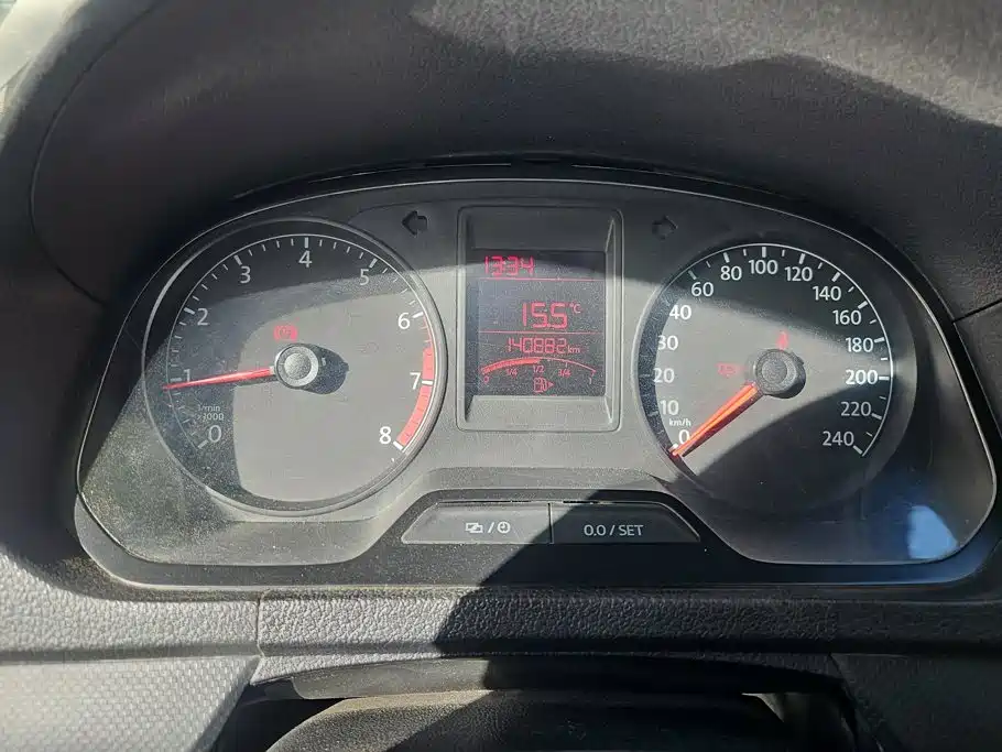 Volkswagen Jetta — миниатюра 14